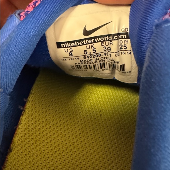 Nike Women's Free 4.0 Flyknit - Picture 4 of 4